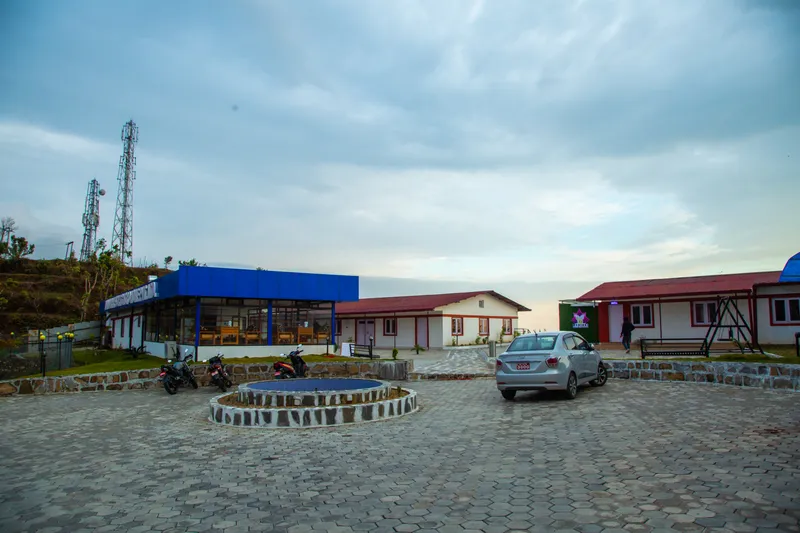 Manjari Resort — front view 4