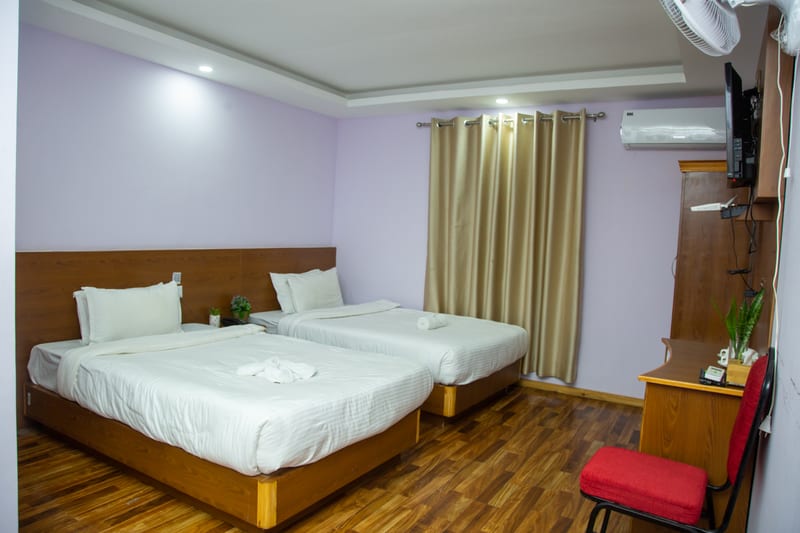 Standard Twin Non-AC room interior